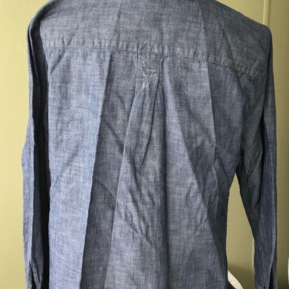 Button Top - Picture 4 of 7